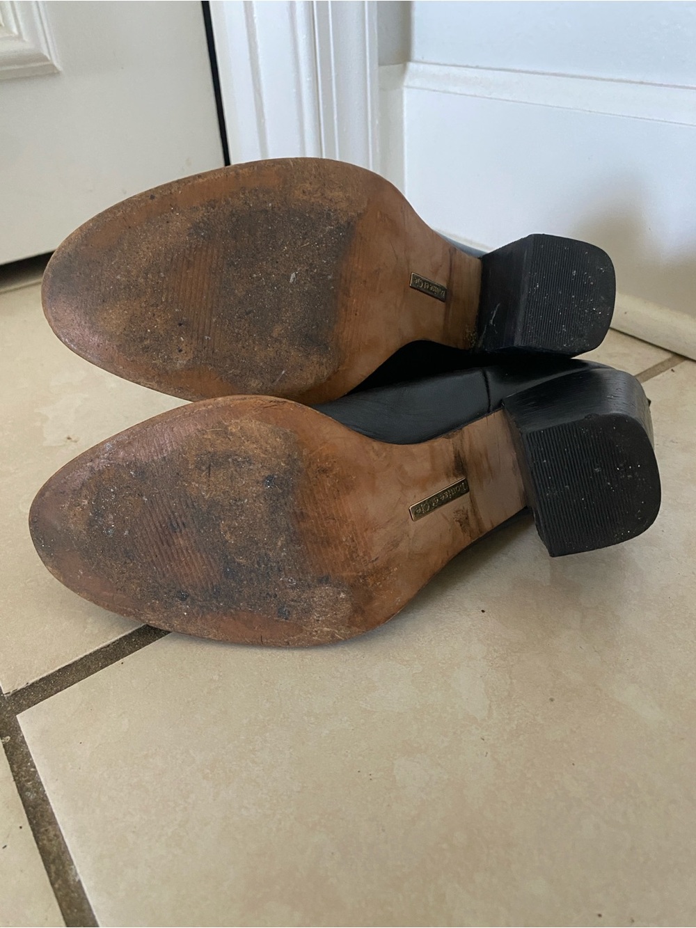 Fall Leather Chelsea Louise et Cie Thisbe Ankle Boots - Picture 3 of 8